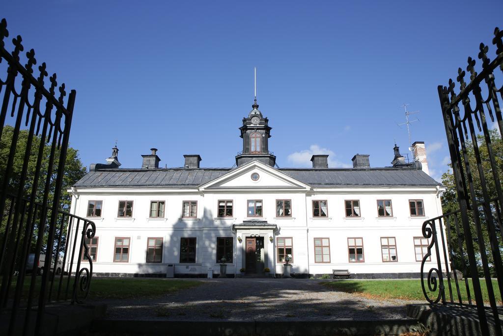 Kaggeholms Slott Bed & Breakfast Ekerö Екстериор снимка