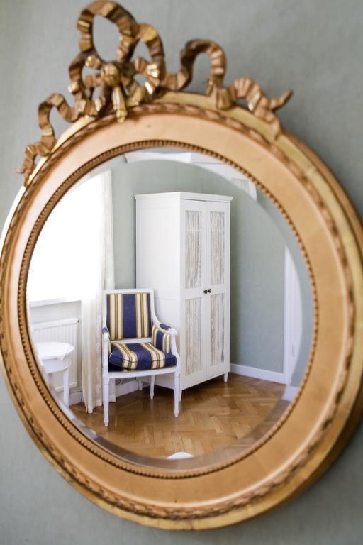 Kaggeholms Slott Bed & Breakfast Ekerö Екстериор снимка