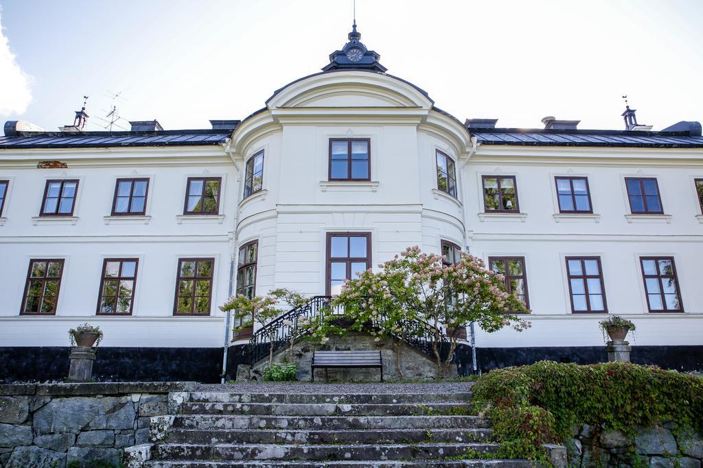 Kaggeholms Slott Bed & Breakfast Ekerö Екстериор снимка